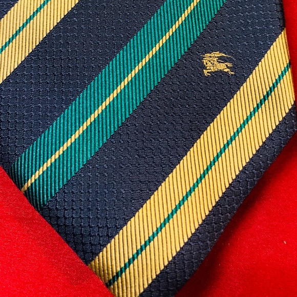 🔥MENS BURBERRY STRIPE TIE 100% SILK MADE IN ITALY - Picture 3 of 8